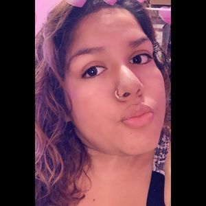 Meet your Posher, Zoe